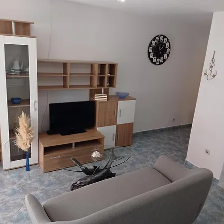 Kike Apartment